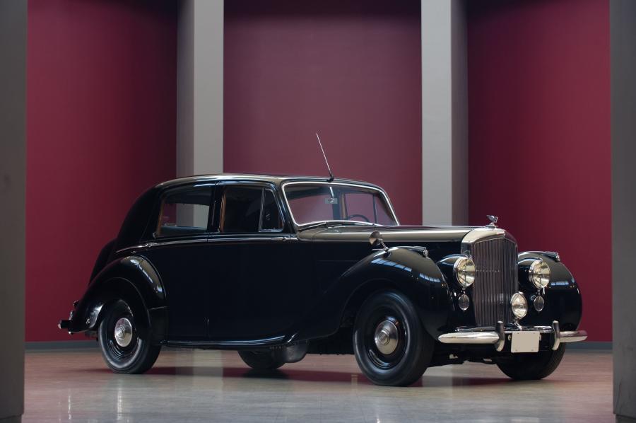  Bentley Mark VI Saloon 1949 года  (фото 1 из 2)